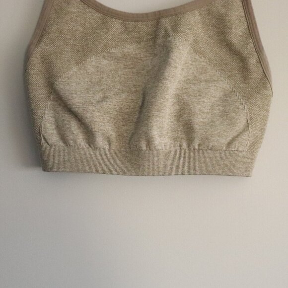 Gymshark Women's Grey Stretch Adjustable Straps Activewear Sports Bra - Picture 5 of 9